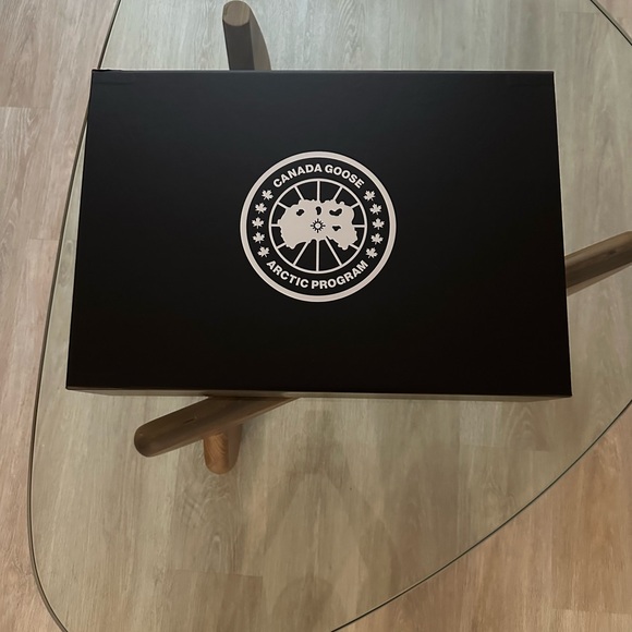 Canada Goose Black Garment Bag - Picture 7 of 7